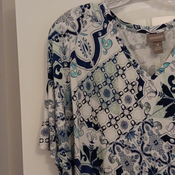 Top - Picture 2 of 9